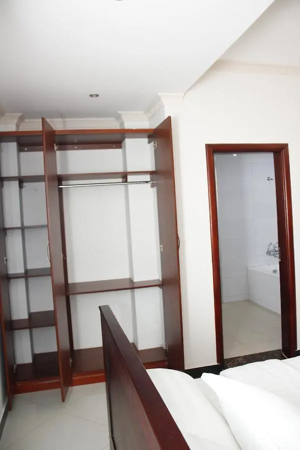 ***  Kenlon Hotel Kampala Uganda