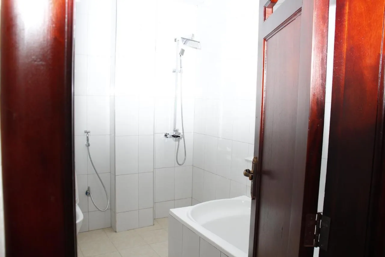 Kenlon Hotel Kampala